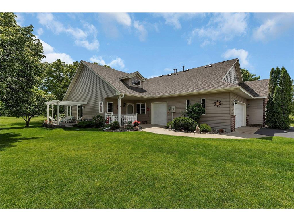 229 Goldfinch Lane, Clearwater, MN, 55320 | MLS: 6540020 | Edina Realty