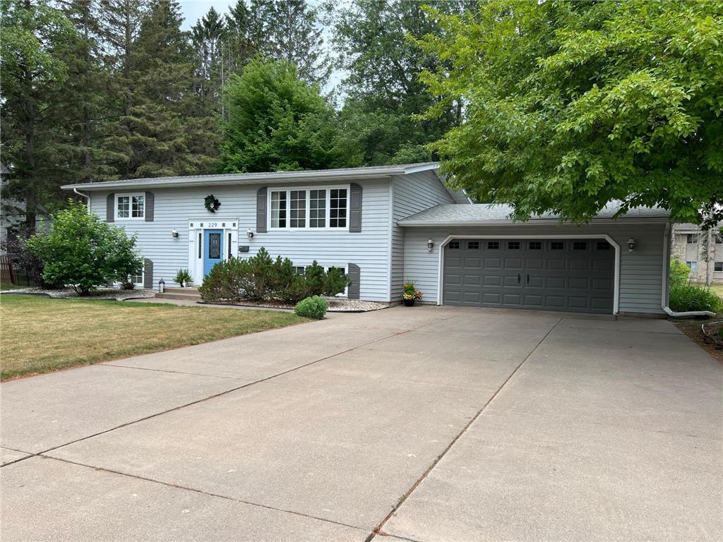 229 Grove Street N, Mora, MN, 55051 MLS 6404911 Edina Realty