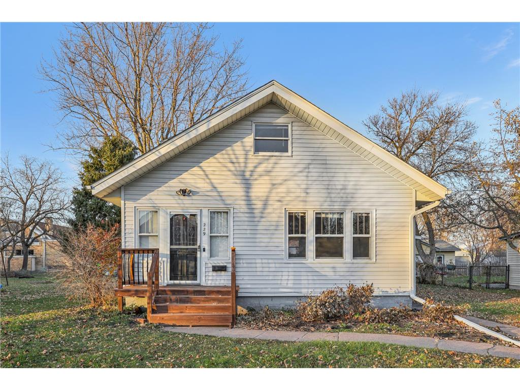 229 N 2nd Street New Richmond WI 54017 6817463 image1