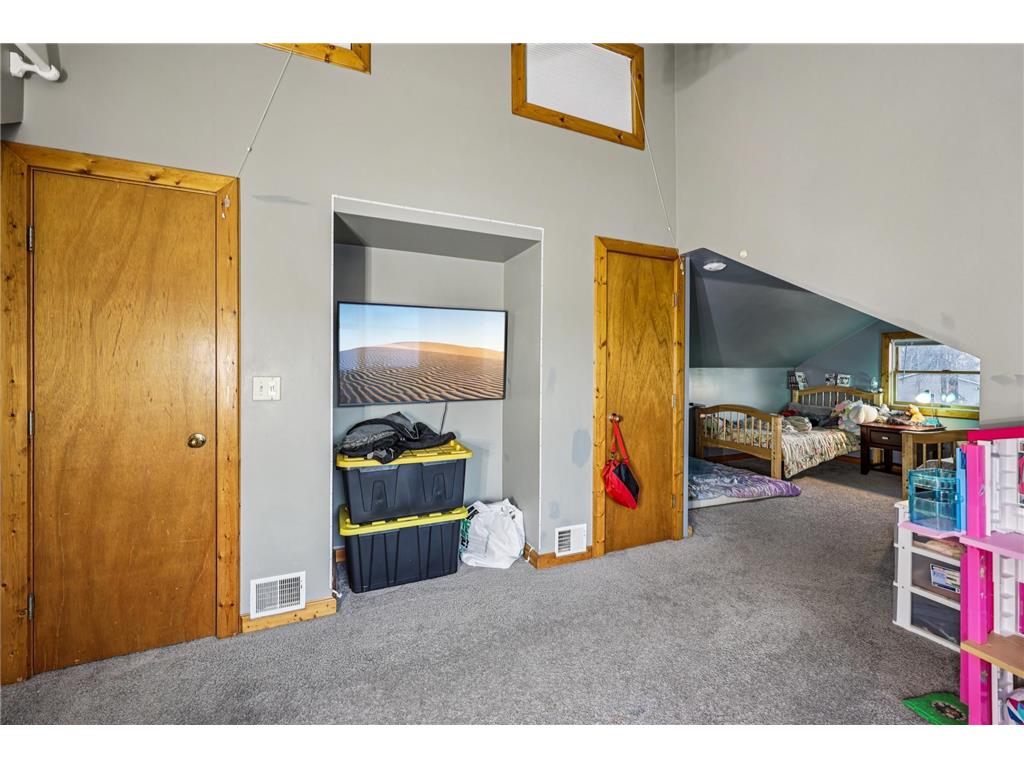 229 N 2nd Street New Richmond WI 54017 6817463 image32