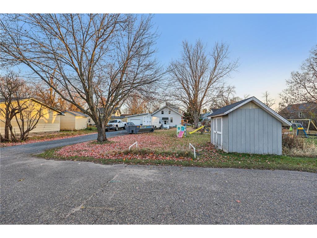 229 N 2nd Street New Richmond WI 54017 6817463 image42