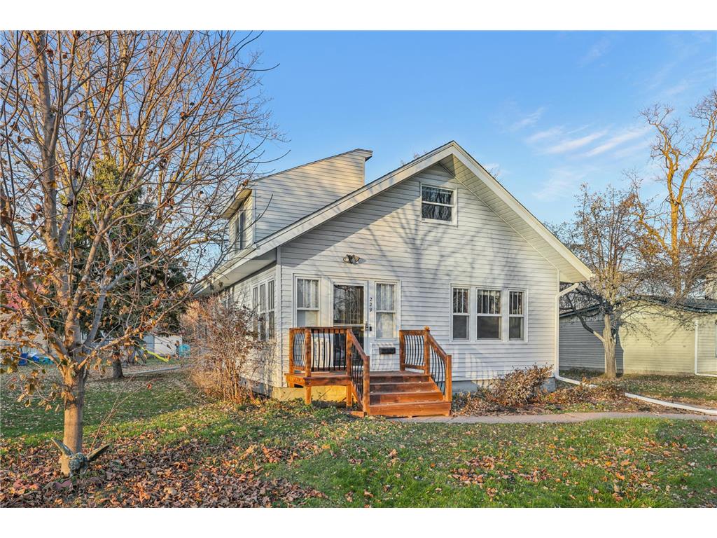 229 N 2nd Street New Richmond WI 54017 6817463 image5