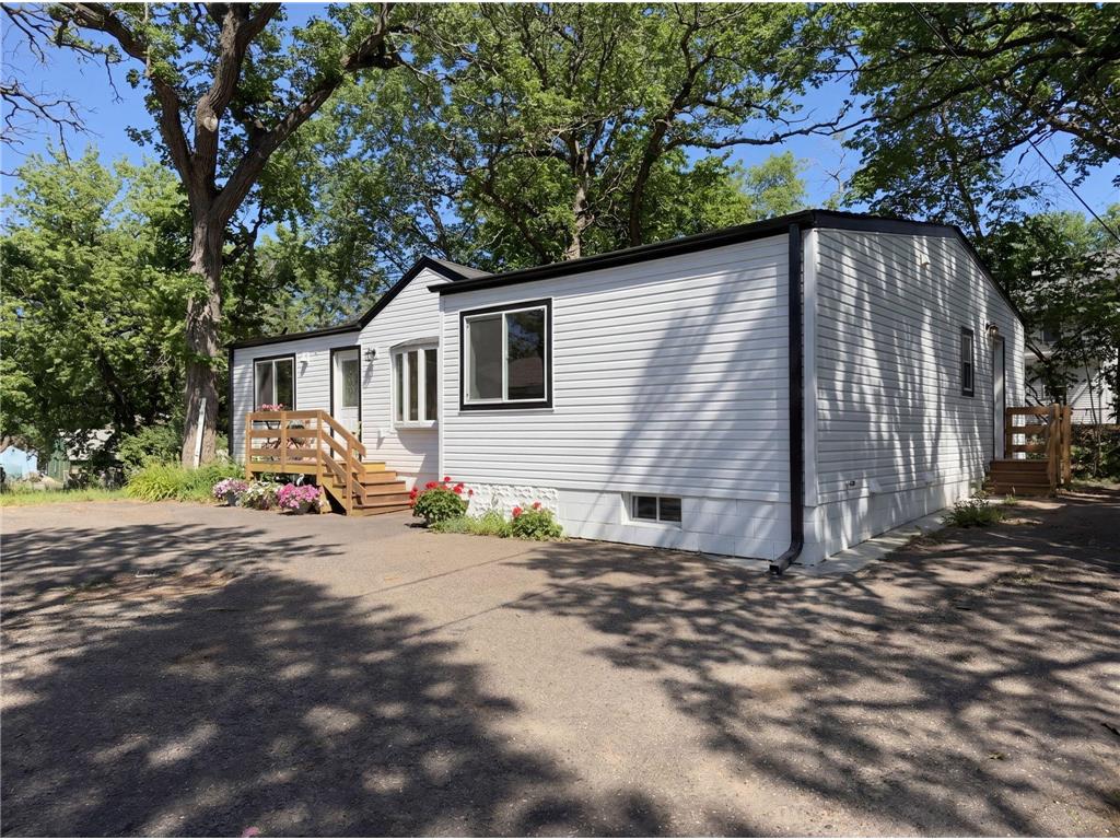 2291 5th Court White Bear Twp MN 55110 7058408 image1
