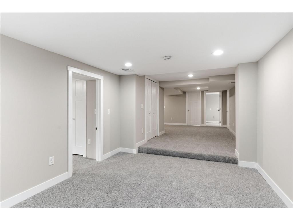 2291 5th Court White Bear Twp MN 55110 7058408 image23