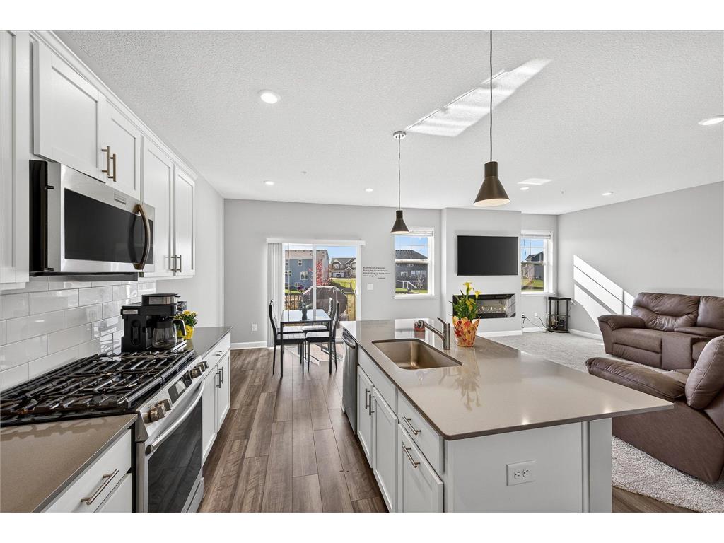 22911 Hazel Lane Rogers MN 55374 7071764 image1