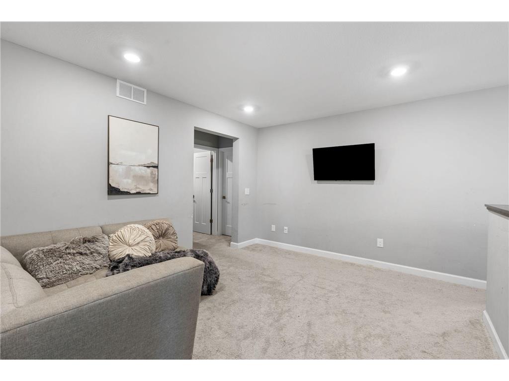 22915 Wood Lane Rogers MN 55374 7093402 image31