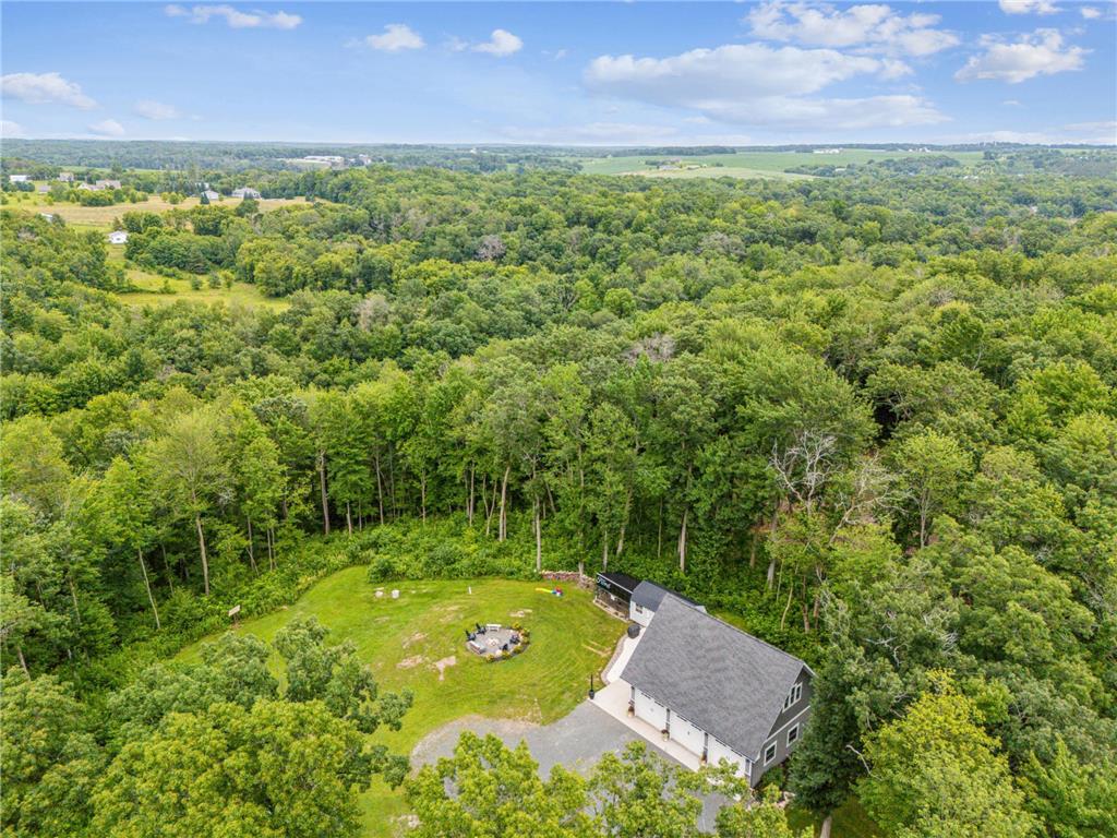 2293 57th Avenue East Farmington WI 54020 6722227 image1