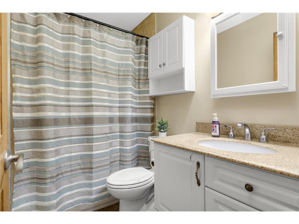 2293 Golfview Drive White Bear Lake MN 55110 7055938 image16