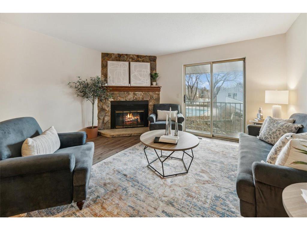 2296 Benson Avenue #E Saint Paul MN 55116 6504176 image1