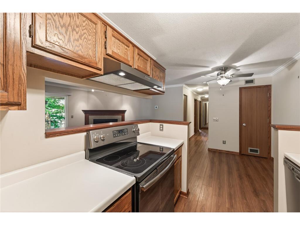 2296 Benson Avenue #G Saint Paul MN 55116 7085727 image12