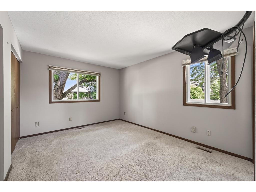 2296 Benson Avenue #G Saint Paul MN 55116 7085727 image17