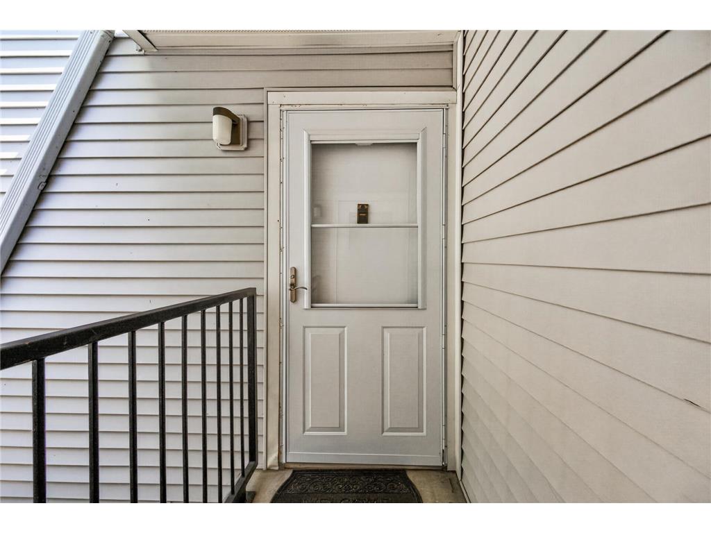 2296 Benson Avenue #G Saint Paul MN 55116 7085727 image21