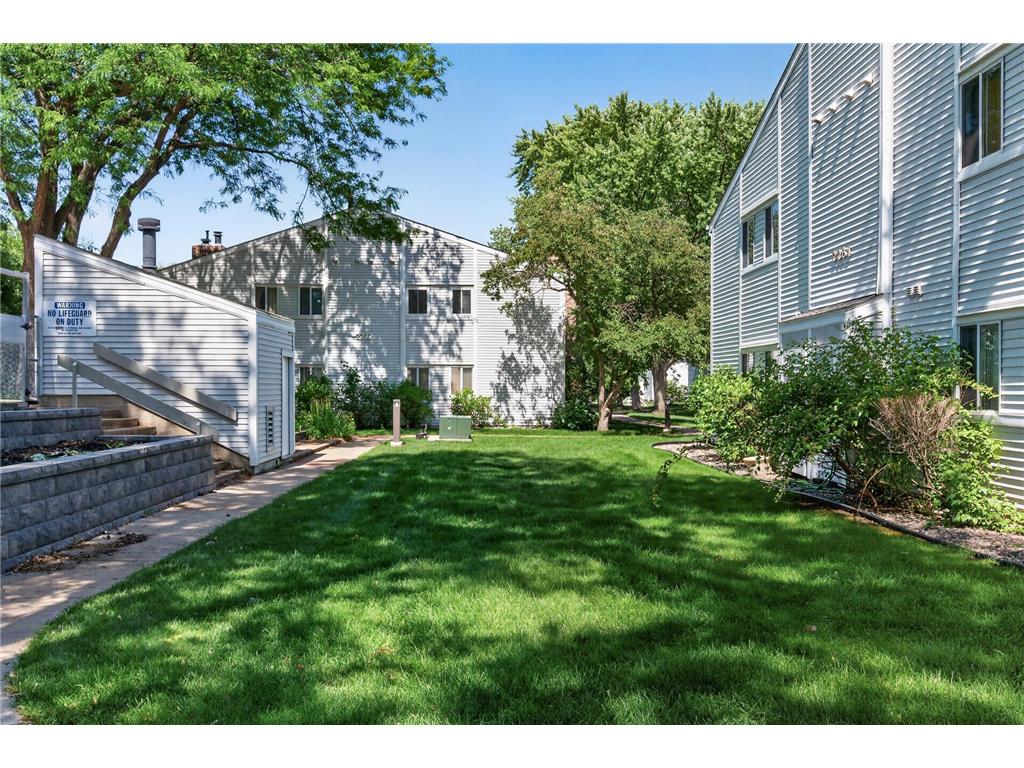 2296 Benson Avenue #G Saint Paul MN 55116 7085727 image26