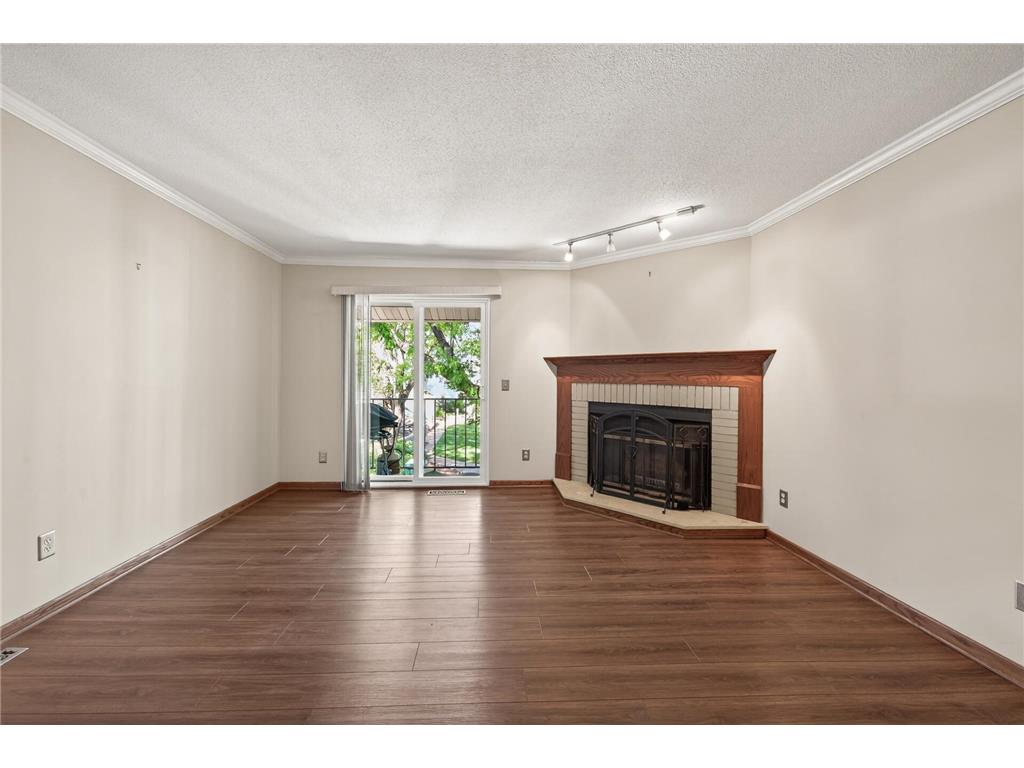 2296 Benson Avenue #G Saint Paul MN 55116 7085727 image3