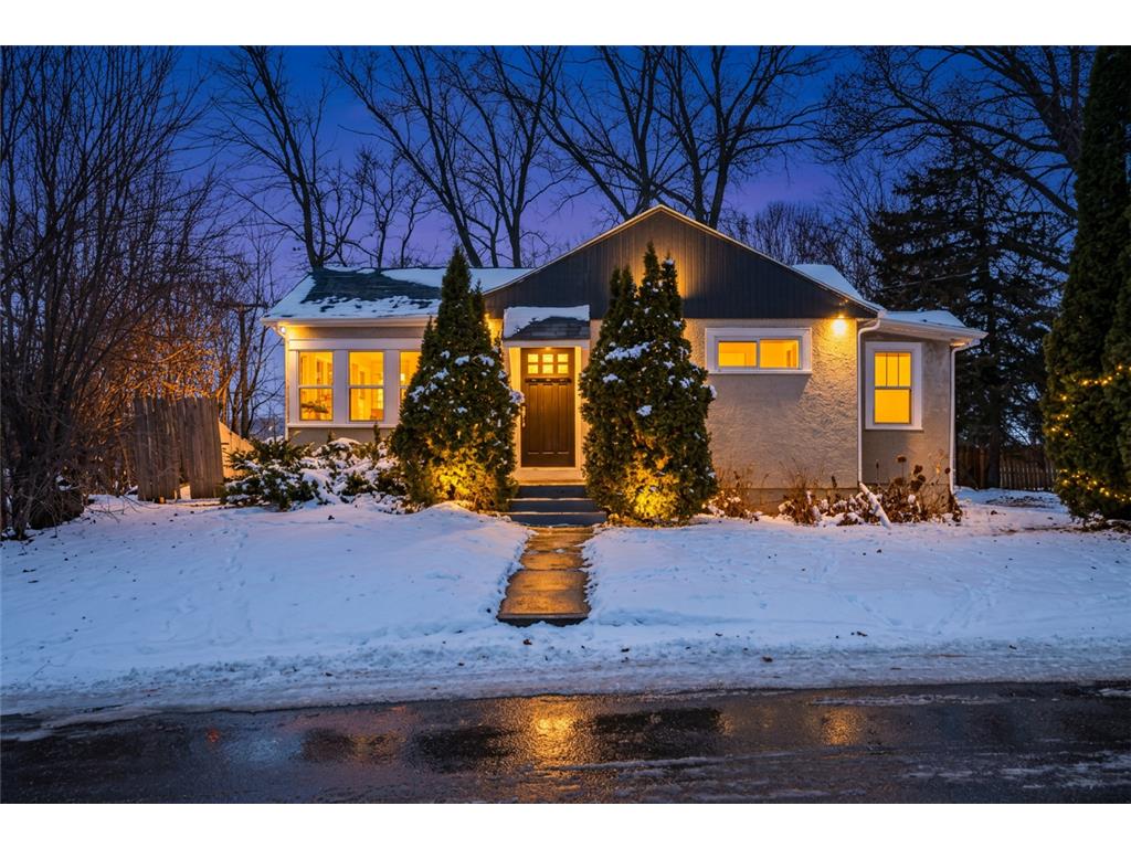 2296 Shadywood Road Orono MN 55391 - Lake Minnetonka 7018136 image1