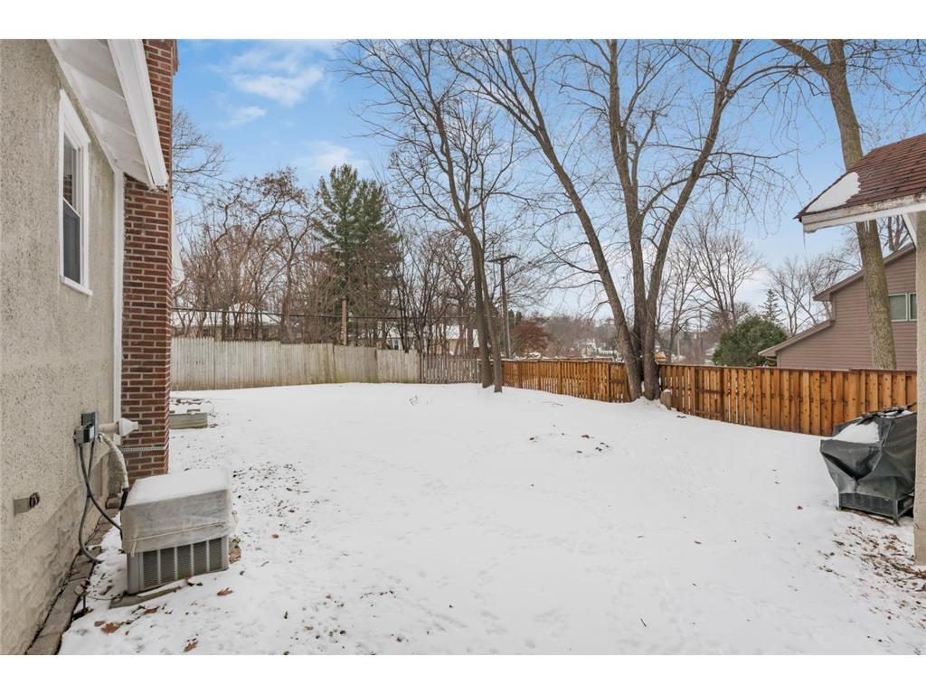 2296 Shadywood Road Orono MN 55391 - Lake Minnetonka 7018136 image11