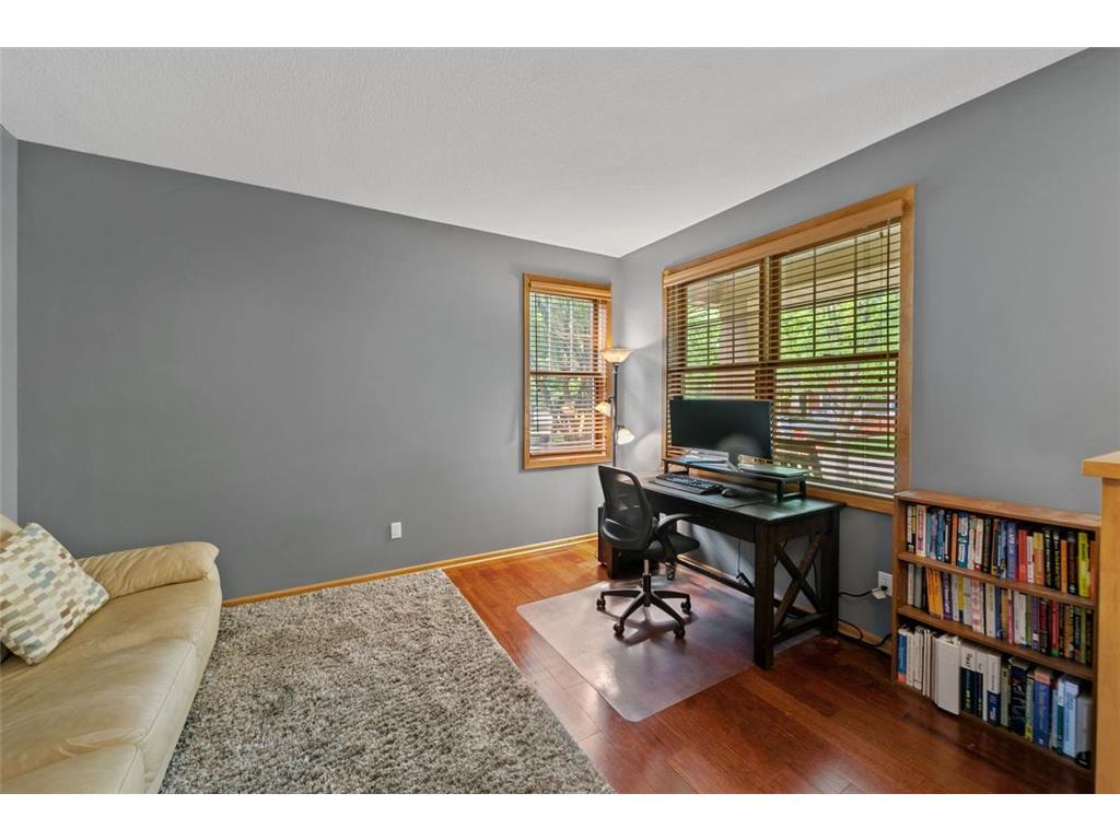 2297 Fieldstone Curve Woodbury MN 55129 7082972 image29