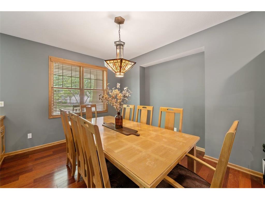 2297 Fieldstone Curve Woodbury MN 55129 7082972 image4