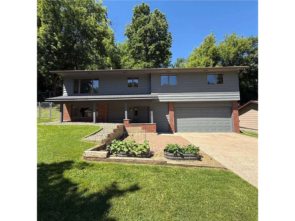 2298 Brooks Avenue Red Wing MN 55066 7096683 image1