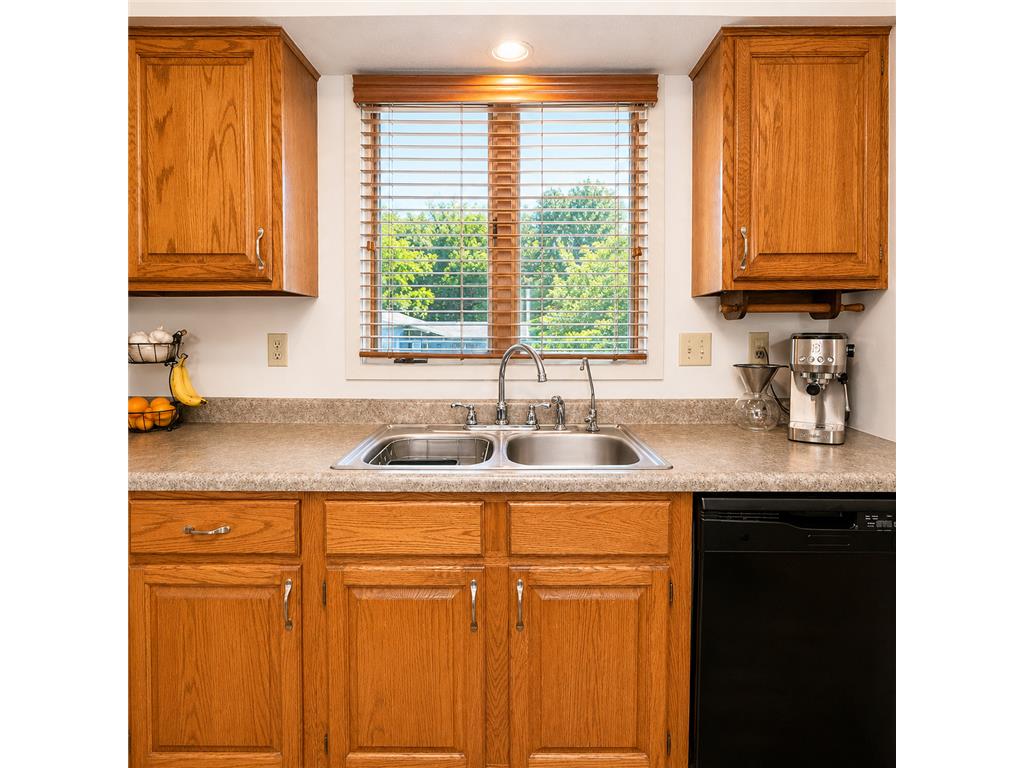 2298 Brooks Avenue Red Wing MN 55066 7096683 image9