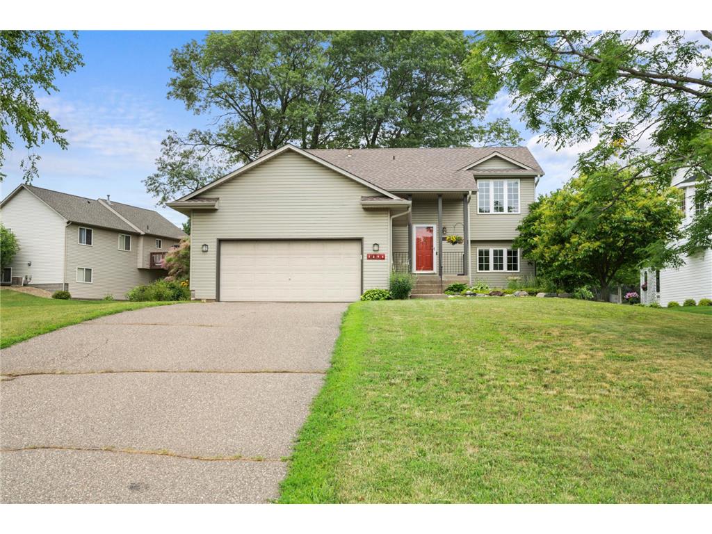 2298 Granada Avenue N, Oakdale, MN, 55128 MLS 6228826 Edina Realty