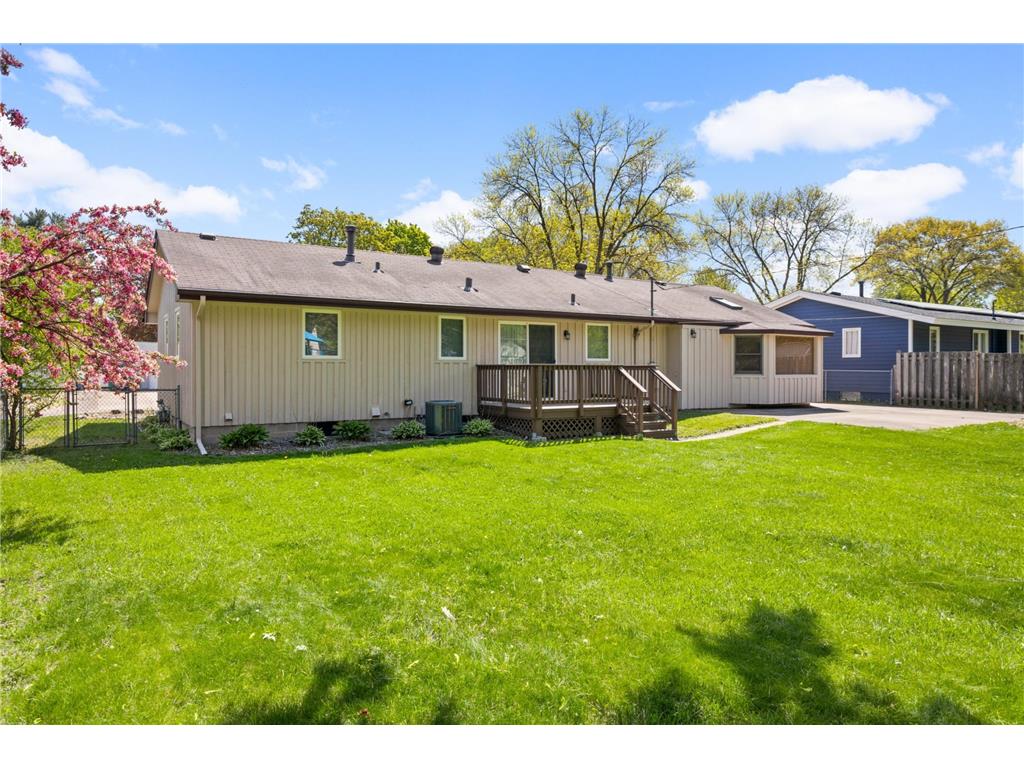 2298 Pleasant View Drive New Brighton MN 55112 7073791 image27