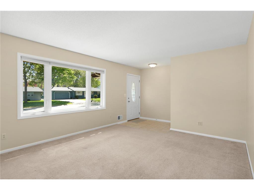 2298 Pleasant View Drive New Brighton MN 55112 7073791 image3