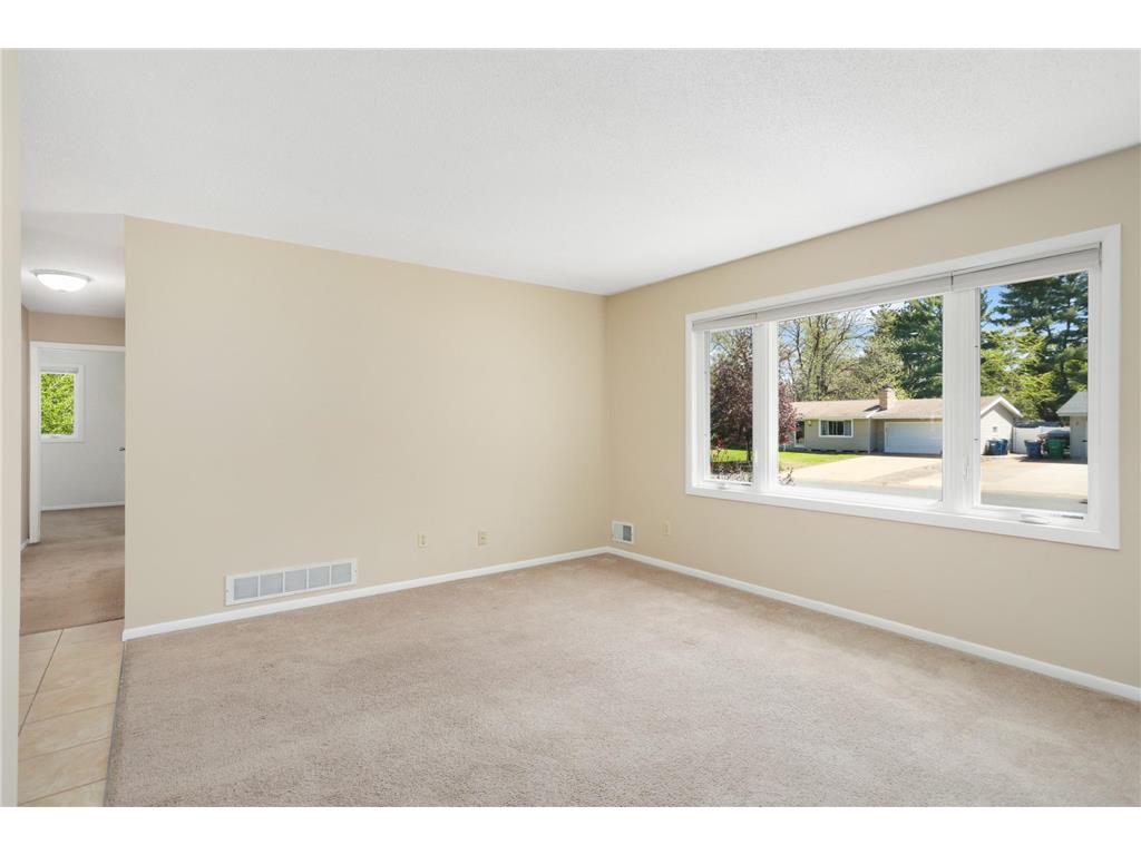 2298 Pleasant View Drive New Brighton MN 55112 7073791 image4
