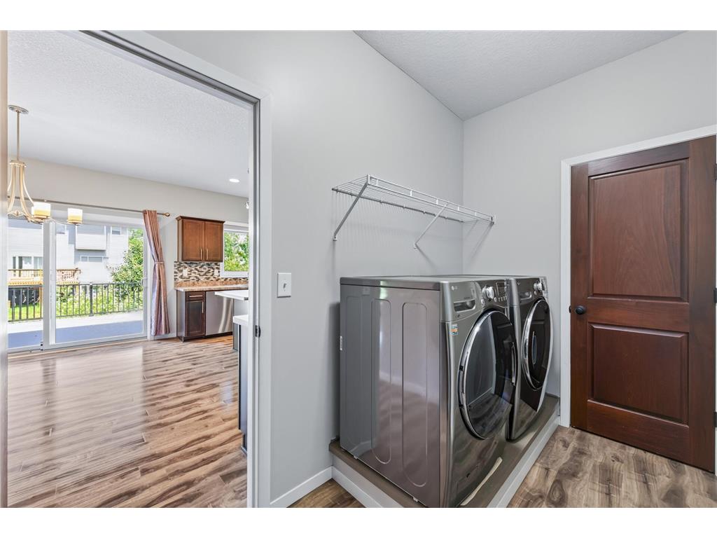 2299 Gall Avenue Maplewood MN 55109 7111937 image11