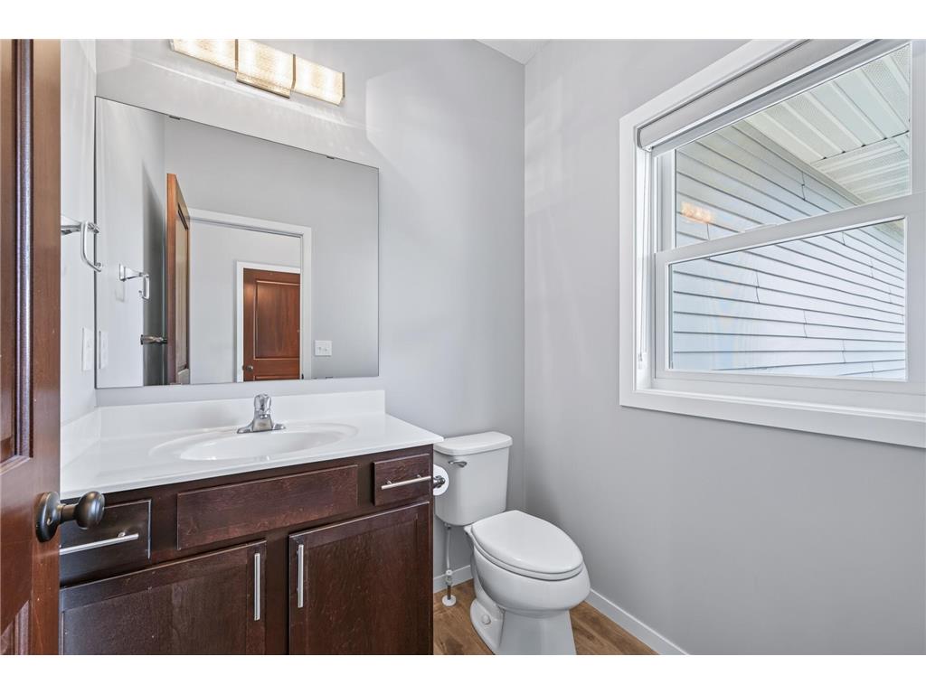 2299 Gall Avenue Maplewood MN 55109 7111937 image12
