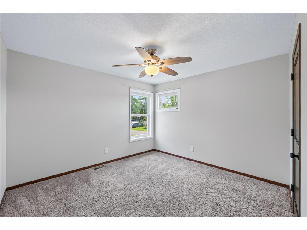 2299 Gall Avenue Maplewood MN 55109 7111937 image22