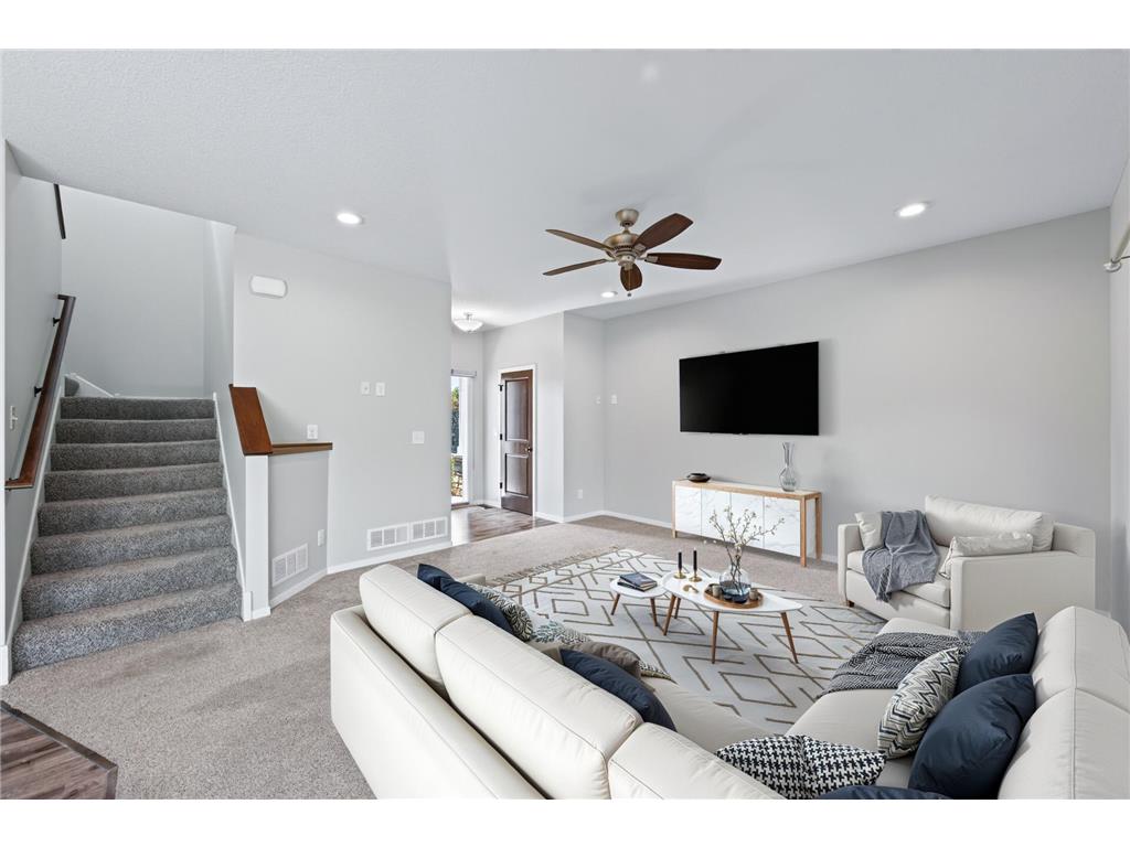 2299 Gall Avenue Maplewood MN 55109 7111937 image9