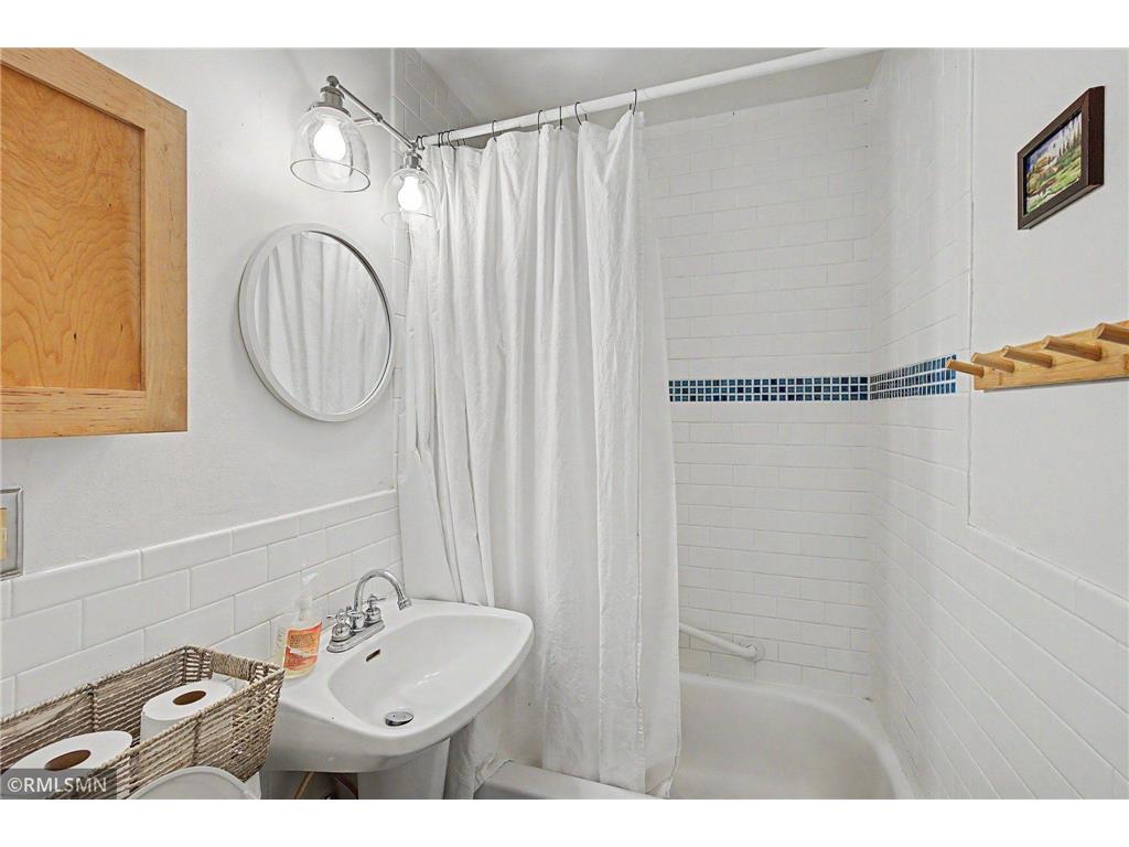 2299 Knoll Drive Mounds View MN 55112 7088604 image13