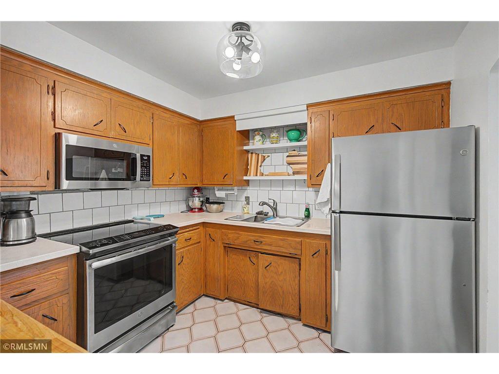 2299 Knoll Drive Mounds View MN 55112 7088604 image3