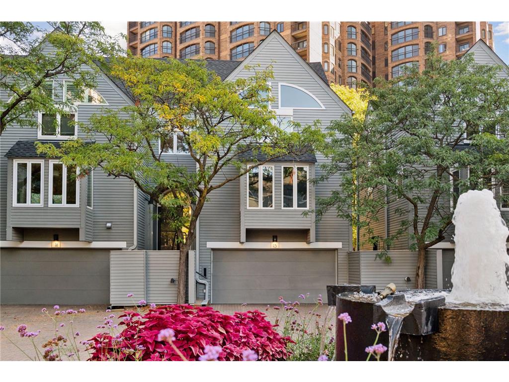 23 Greenway Gables Minneapolis MN 55403 7016634 image1