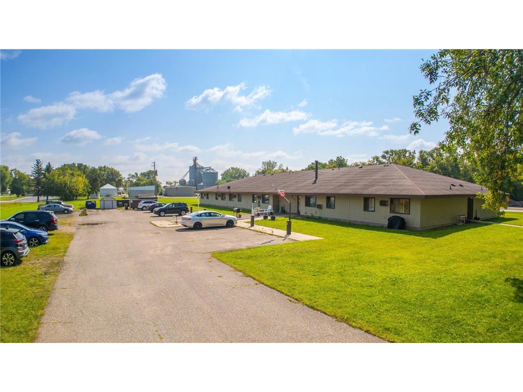 23 Neptune Street N Cosmos MN 56228 6789417 image2