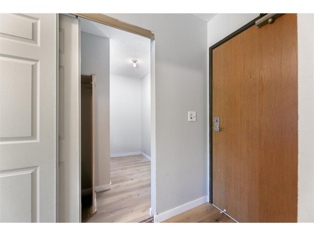 23 Neptune Street N Cosmos MN 56228 6789417 image20