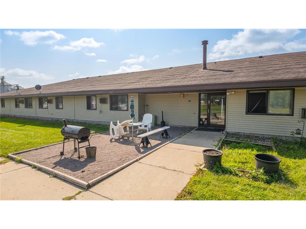 23 Neptune Street N Cosmos MN 56228 6789417 image6