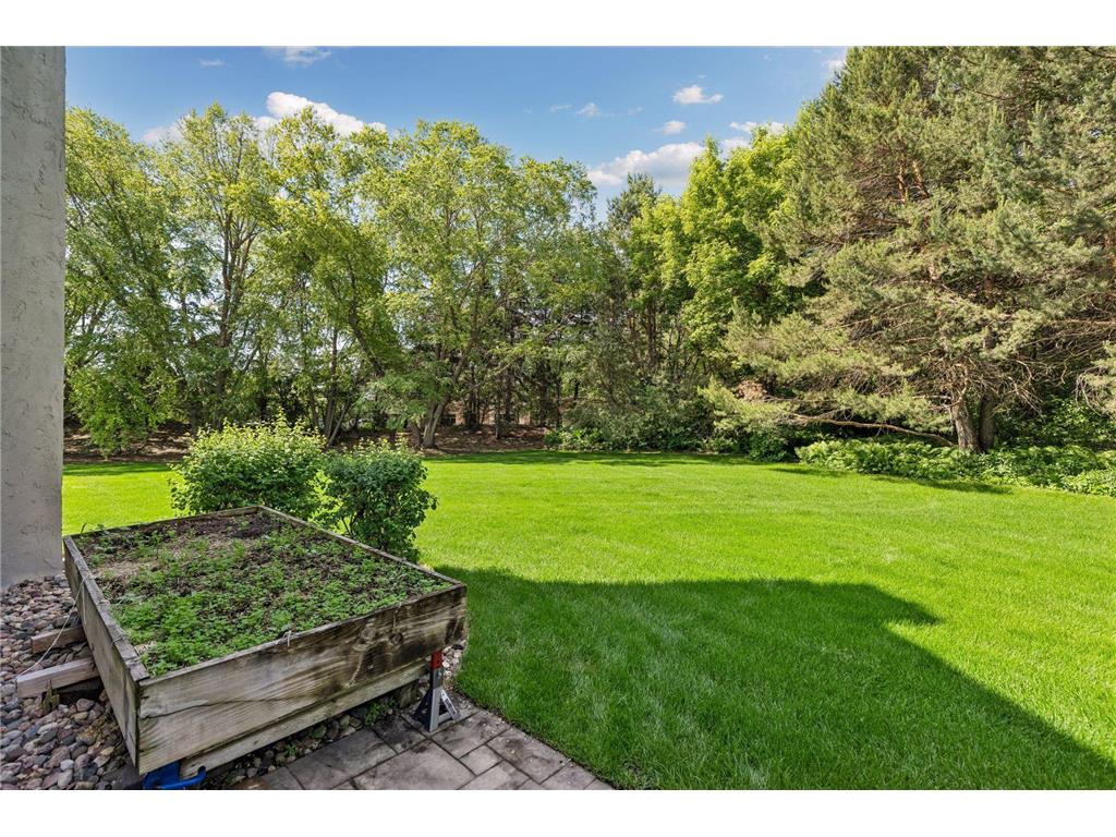 23 Scotch Pine Circle North Oaks MN 55127 7082188 image110
