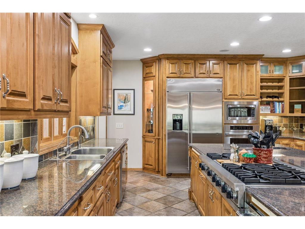 23 Scotch Pine Circle North Oaks MN 55127 7082188 image8