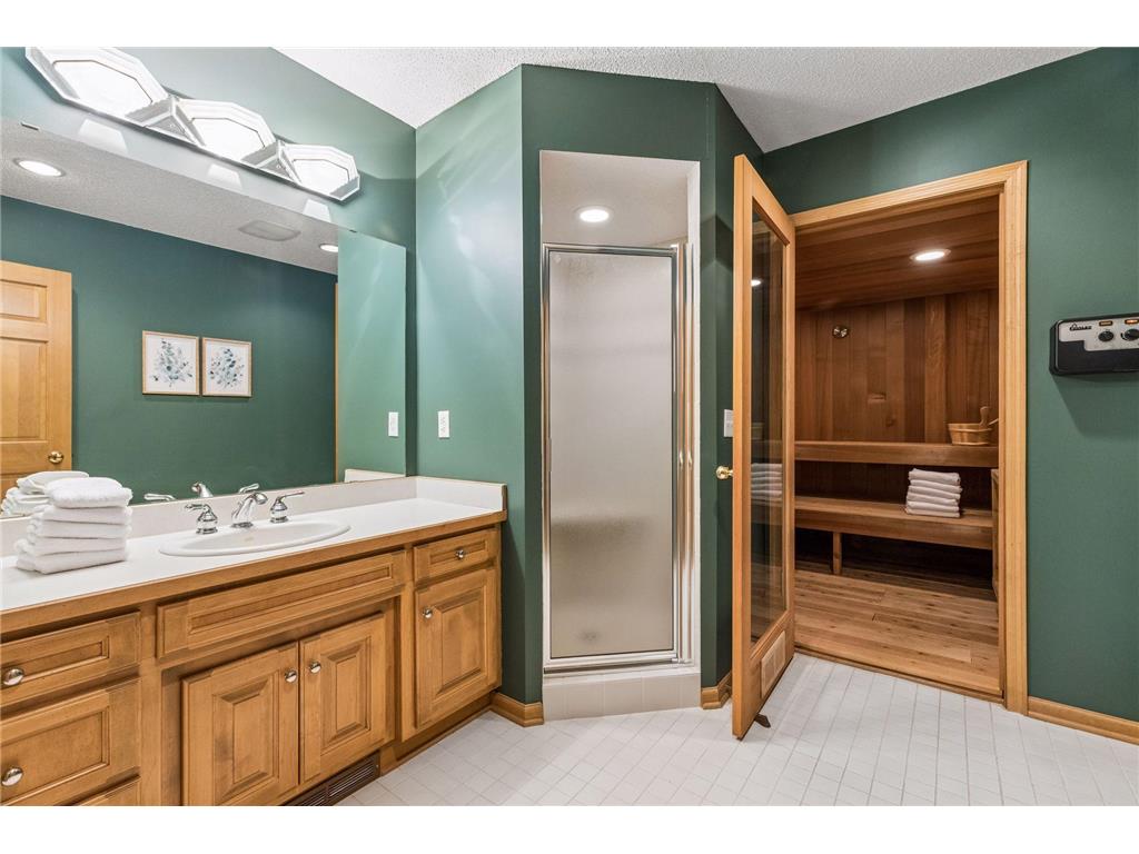 23 Scotch Pine Circle North Oaks MN 55127 7082188 image98