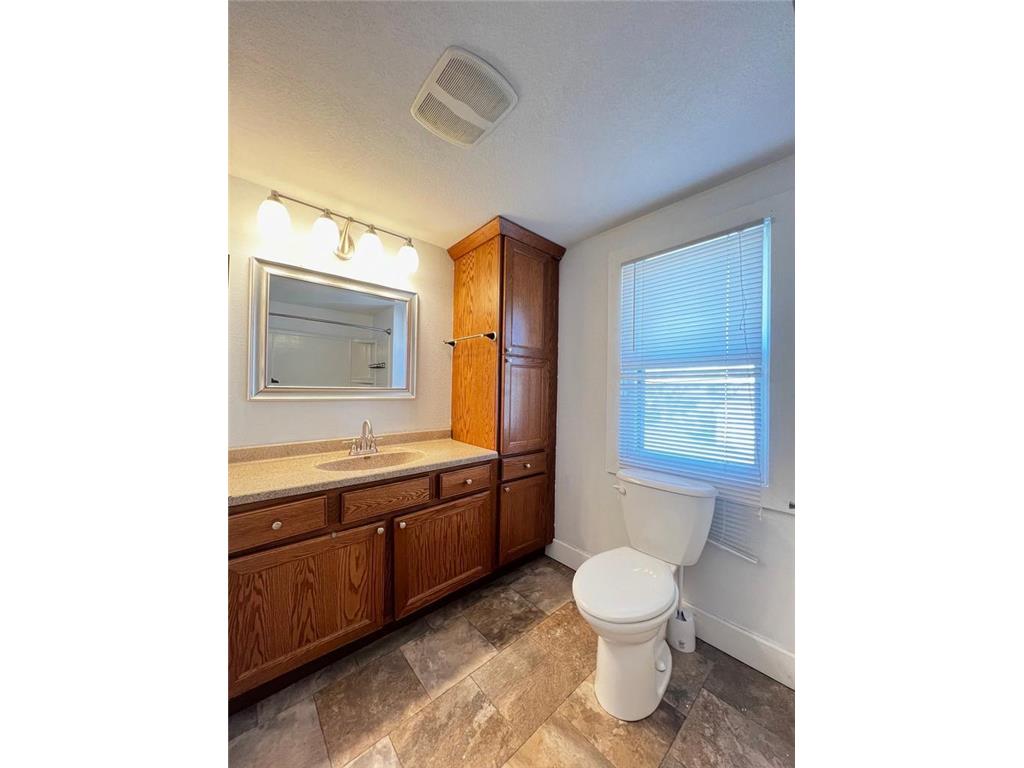 230 10th Avenue NE Rochester MN 55906 7068346 image21