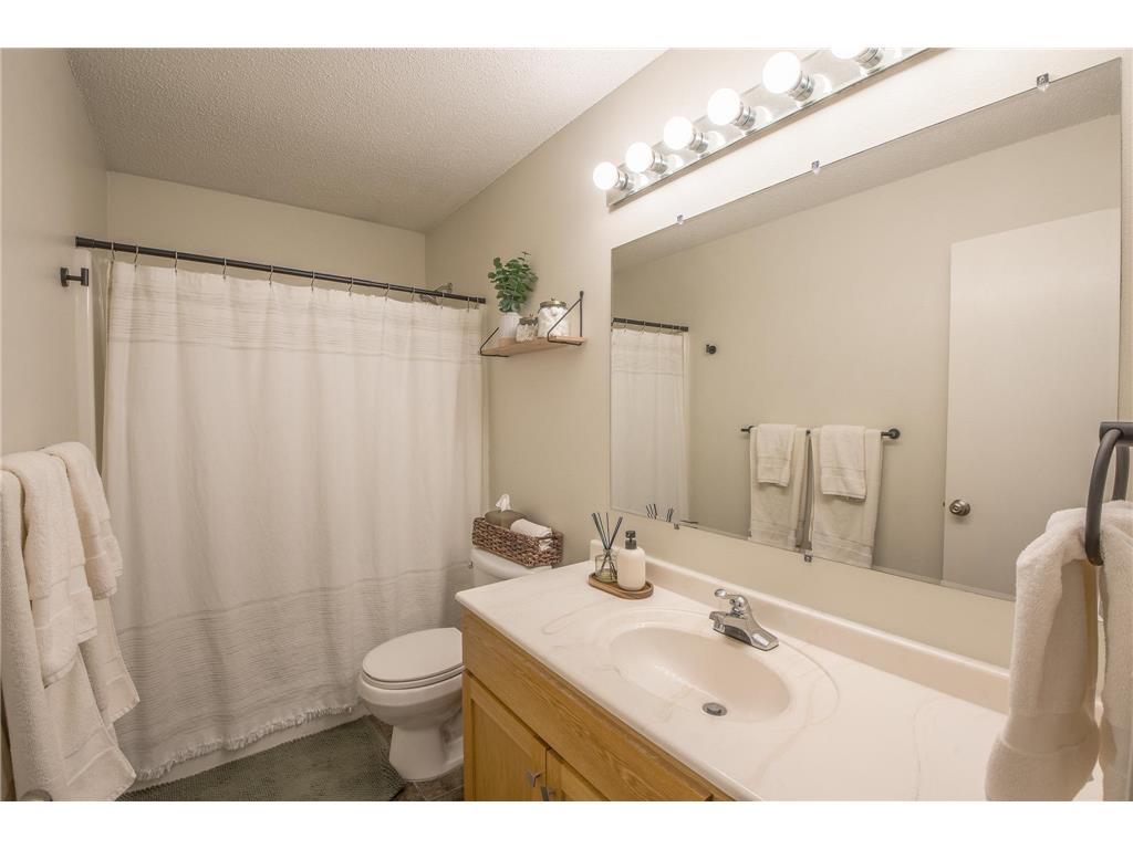 230 18th Avenue SE Saint Joseph MN 56374 7046404 image17