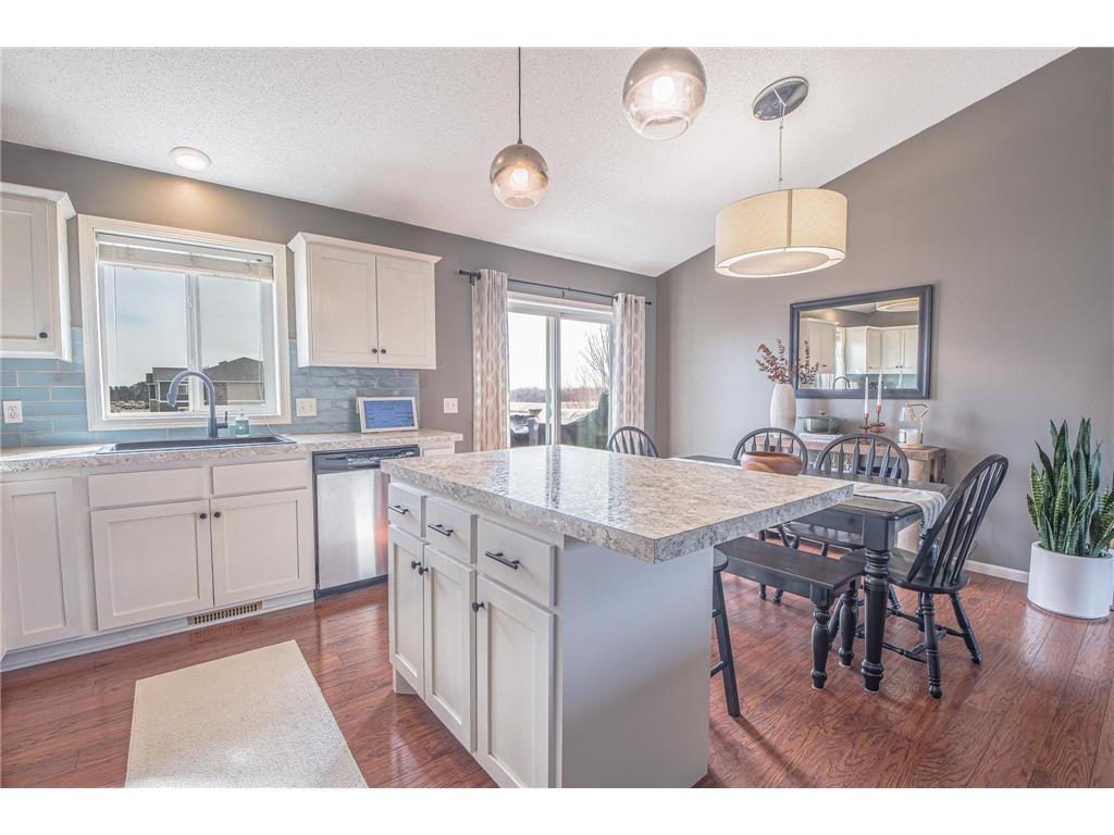 230 18th Avenue SE Saint Joseph MN 56374 7046404 image9