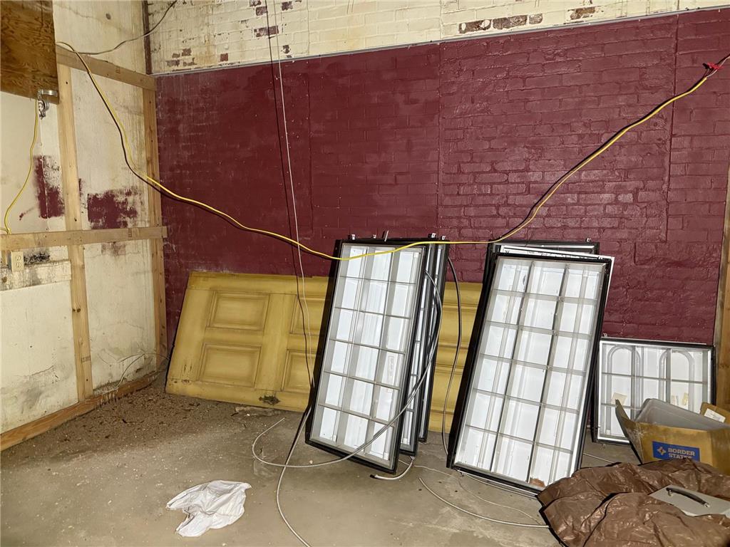 230/234/240 S Washington Street Redwood Falls MN 56283 6760031 image15