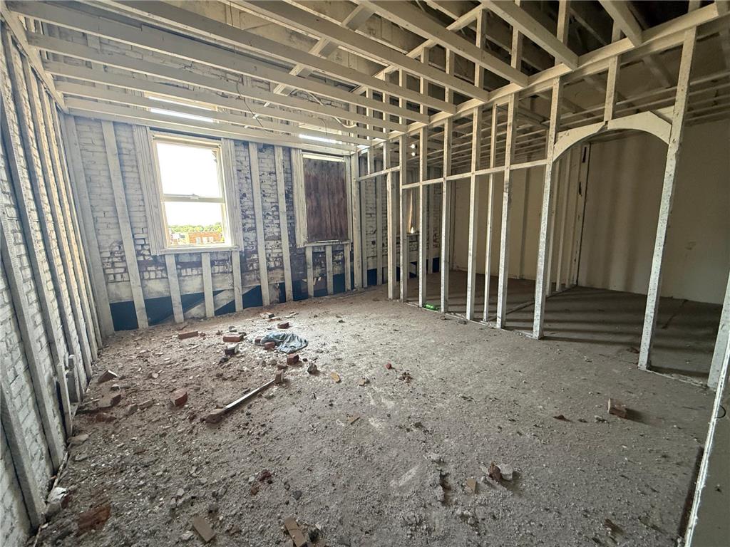 230/234/240 S Washington Street Redwood Falls MN 56283 6760031 image32