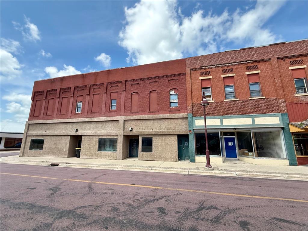 230/234/240 S Washington Street Redwood Falls MN 56283 6760031 image5