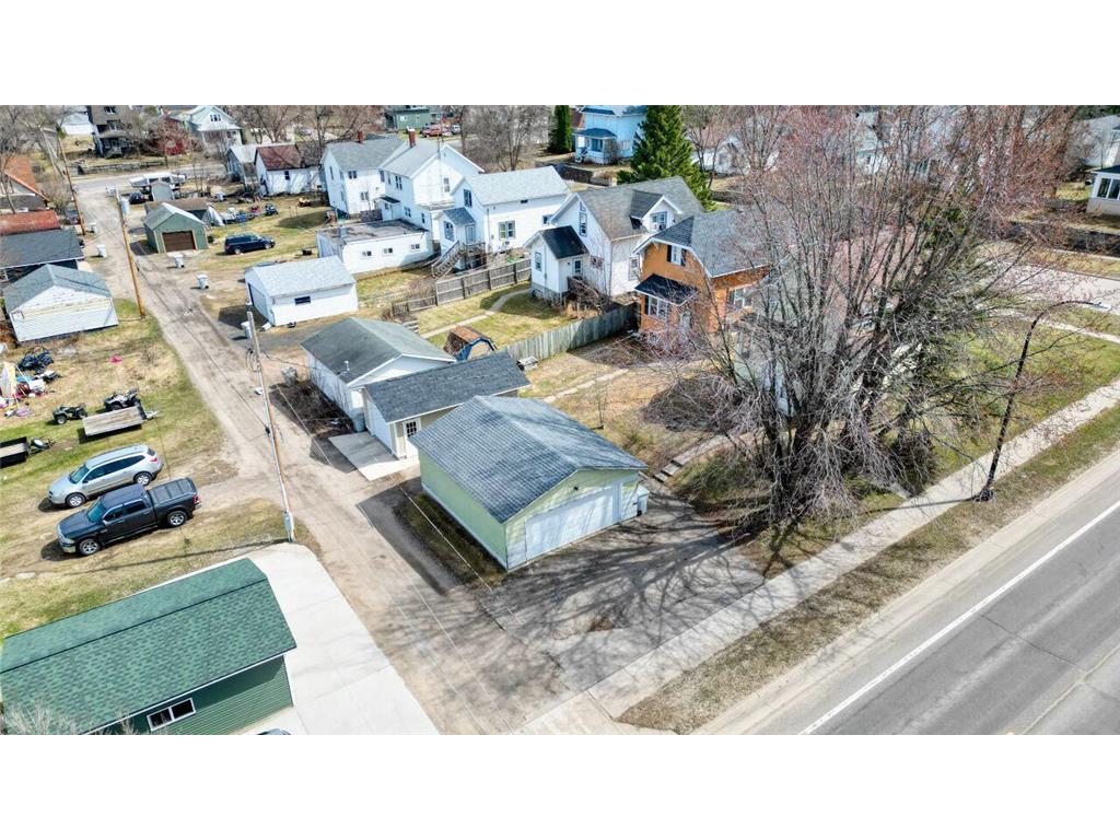 230 2nd Street NW Chisholm MN 55719 7061115 image11