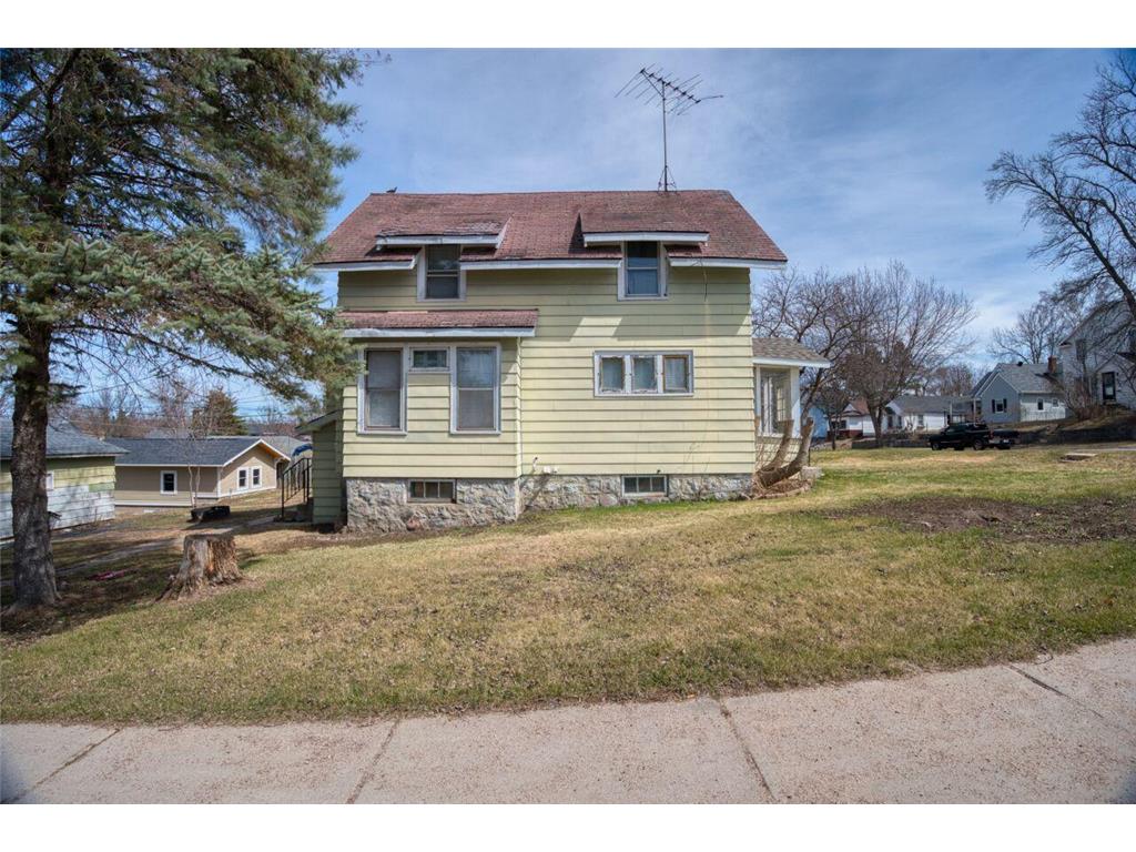 230 2nd Street NW Chisholm MN 55719 7061115 image5