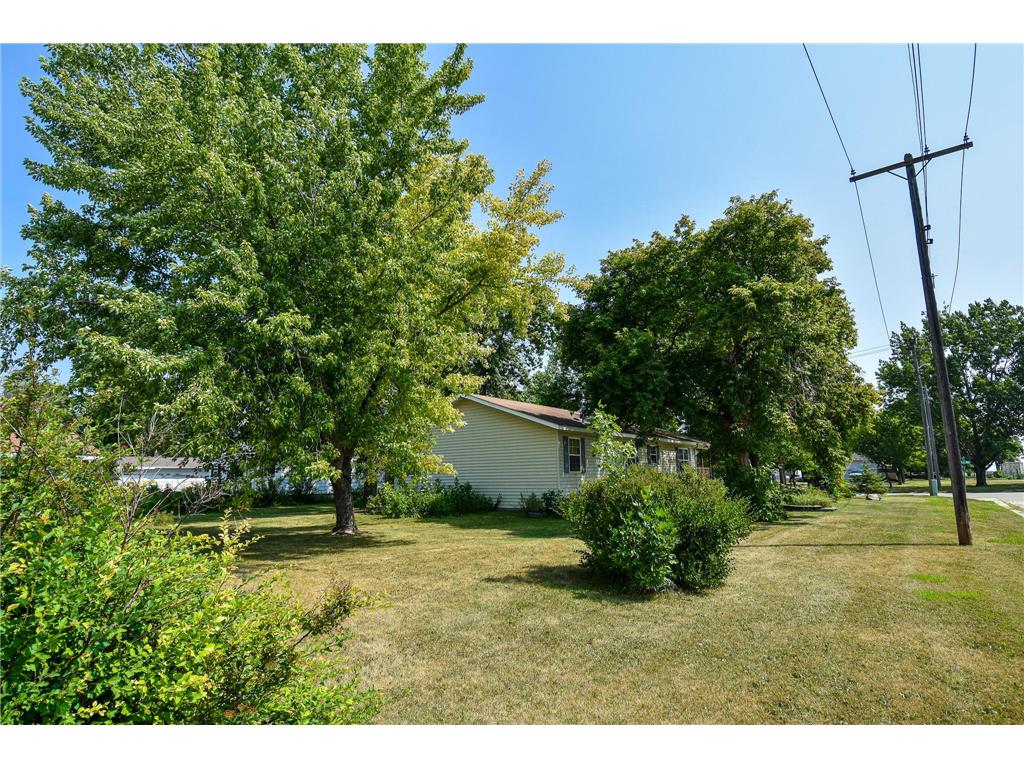230 4th Street Stephen MN 56757 7115232 image36